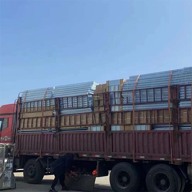 吉林延边图们到新疆阿勒泰富蕴县物流公司，一站式服务